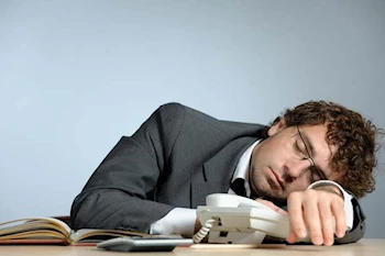 عادات غذائية تستنزف طاقتك أثناء الصيام.. احذرها 