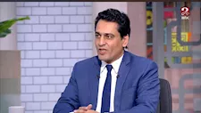 "المهنة واحدة مهما تغير الوسيط".. عضو بمجلس "الصحفيين" يطرح الحل لأزمة صحفيي المواقع الإلكترونية