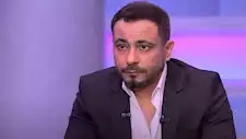 فيديو| "بالجلباب الصعيدي".. محمد نجاتي يحتفل بعيد ميلاده في أسيوط 