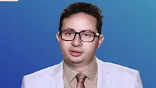 أحمد أبو النصر أخصائي الطب الرياضي يعُلن هجرته لإسبانيا