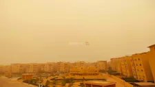 بسبب الرمال والأتربة.. الأرصاد تُحذر المواطنين: تدهور الرؤية الأفقية على