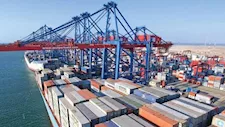 بلغت 6.7 مليون حاوية.. الموانئ المصرية تحقق طفرة قياسية في تداول حاويات الترانزيت