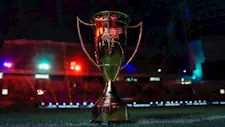 بتواجد الأهلي والزمالك.. الاتحاد الكويتي يعلن الاقتراب من استضافة السوبر المصري