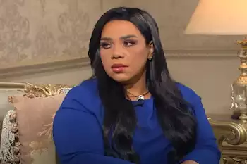 "هى مين فيهم؟".. شيماء سيف تثير الجدل بصورتها مع إليسا