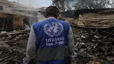 الأونروا: نملك غذاء يكفي سكان غزة لأكثر من 3 أشهر لكنه ينتظر الدخول