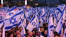 "يا فاشل يا فاشل".. مظاهرات في إسرائيل تهاجم نتنياهو