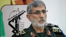 قائد فيلق القدس لـ إسرائيل: إذا لم تنسحبوا ستُطردون بالركلات مهزومين كما حدث عام 2000