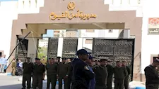 لغز في الفيوم.. مجهولان يتركان جثة شاب داخل مستشفى ويهربان