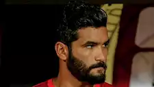 حبس شهر ومنع من السفر.. القصة الكاملة لأزمة صالح جمعة وطليقته