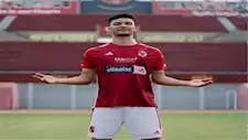  بعد اقتراب رحيله.. ماذا قدم أشرف داري مع الأهلي؟