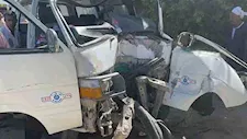 حادث تصادم بين ميكروباص ونقل أعلى الدائري