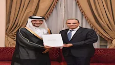 صور- سفير قطر الجديد للقاهرة يقدم أوراق اعتماده لوزير الخارجية