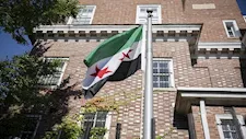 بعد 12 عاما من إغلاقها.. السفارة السورية تعود إلى العمل رسميا في واشنطن 