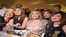 إلهام شاهين تنشر صورًا مع ليلى علوي ويسرا احتفالًا بمهرجان القاهرة السينمائي