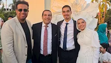 أجمل يوم في حياتي.. الداعية عمرو خالد يحتفل بعقد قران نجله -(فيديو)