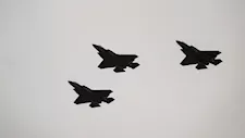 سلاح الجو الإسرائيلي يُحذر من بيع مقاتلات F-35 للسعودية.. ما السبب؟
