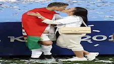 بعد البيت الأبيض.. 23 صورة لـ ظهور جورجينا رودريجز مع رونالدو في مناسبات