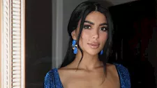 بـ"فستان جريء".. أحدث ظهور لـ كارولين عزمي والجمهور يغازلها (صور)