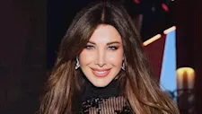 "بالفرو".. نانسي عجرم تتألق بفستان جذاب