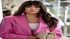 فستان بقصة الكب.. غادة عبد الرازق بلوك جريء في حفل Joy Awards 
