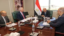 وزير الكهرباء يبحث خطوات إنشاء محطتي طاقة شمسية وهيدروجين أخضر بسيناء