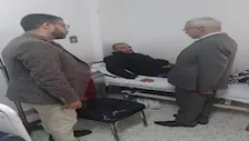 وكيل تعليم الإسماعيلية يزور المعلم المعتدى عليه بالمستشفى: لن نتخلى عن حقك