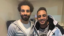 أوس أوس يدعم محمد صلاح بهذه الطريقة 
