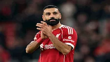 نادي مفاجئ يدخل صراع ضم محمد صلاح.. ورد صادم من وكيله
