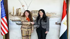 وزيرة التخطيط  والتعاون تناقش مع سفيرة أمريكا بالقاهرة تطوير العلاقات الاقتصادية