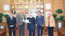 جامعة بنها تُكرم الكليات الفائزة في مسابقة "أفضل موقع إلكتروني"