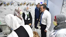 "أعرب عن استيائه".. جولة مفاجئة لوزير الصحة بمستشفى 6 أكتوبر المركزي