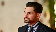 بالصور| أمير المصري يشاهد فيلمه القصص مع جمهور مهرجان البحر الأحمر السينمائي