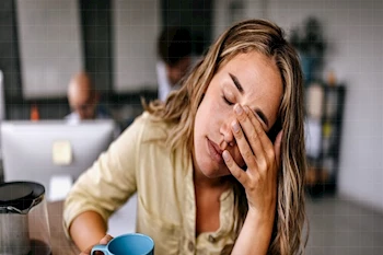 كيف يؤثر الإجهاد على خصوبة المرأة؟