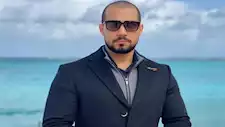قرار قضائي بشأن الطبيب المتهم بالتسبب في وفاة زوجة عبد الله رشدي
