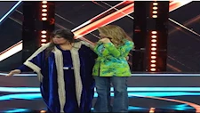 فيفي  عبده تكشف لـ نوال الزغبي سر جمالها في "رامز إيلون مصر"