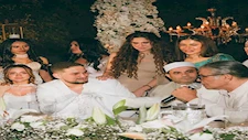 رنا رئيس تنشر صورًا جديدة من حفل زفافها.. ونجوم الفن يعلقون