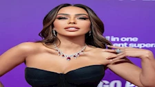 "شبه فادية عبد الغني في نصف ربيع الأخر".. رامز جلال يسخر من مذيعة رامز