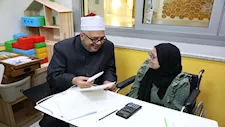 رئيس "المعاهد الأزهرية" يزور طلاب الثانوية بمستشفى 57357 ومعهد الأورام