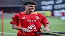 "على البحر ومشروب أخضر".. المصري البورسعيدي يعلن التعاقد مع عمر الساعي