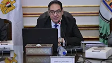 رئيس جامعة القاهرة يهنئ 8 أساتذة فازوا بجوائز الدولة: "يعكسون الريادة الأكاديمية"