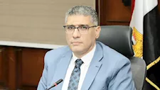 عبر الهاتف.. محافظ الجيزة يبارك لأبناء المحافظة الأوائل في الثانوية العامة