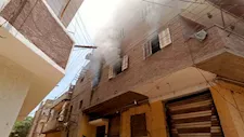 "الزفة باظت".. حريق يلتهم شقة عروسين بكفر الشيخ