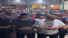 في مشهد مهيب.. الآلاف يشيّعون جثمان ميمي عبد الرازق ببورسعيد (فيديو وصور)