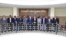 الأكاديمية الوطنية للتدريب تُخرّج أول دفعة من قيادات وزارة العدل الصومالية