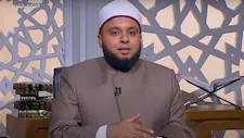 هل الرضاعة من امرأة تجعل الشخص خالًا لأبنائها؟.. الإفتاء تحسم الجدل
