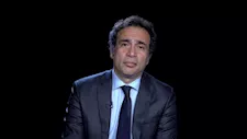 عمرو حمزاوي: بقاء نتنياهو مرهون باستمرار آلة الحرب.. وأحداث 7 أكتوبر كانت مغامرة عسكرية