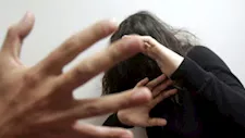 "عايرته ورمت الفلوس في وشه".. حكاية هيام قتلها زوجها خنقا بإيشارب في الجيزة