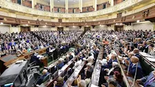 برلماني يطالب بخطة عاجلة لمواجهة كثافة الفصول وتردي البنية التحتية بالمدارس