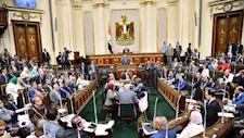 رئيس مجلس النواب يهنئ الرئيس السيسي بذكرى ثورة 23 يوليو
