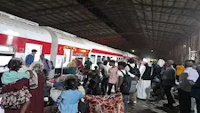 ننشر الصور الأولى لوصول قطار الأخوة السودانيين محطته الأخيرة في أسوان